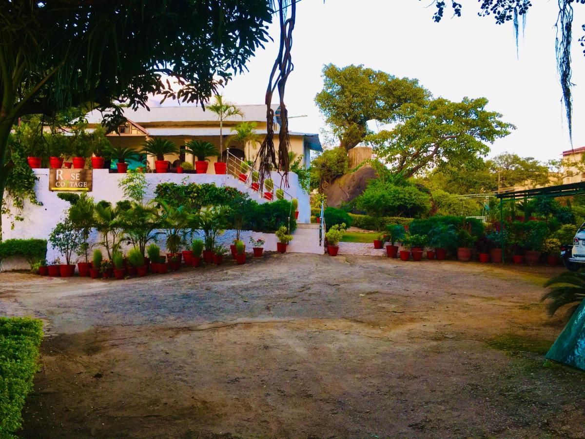 Rose Cottage - A Heritage Retreat Mount Abu Eksteriør bilde